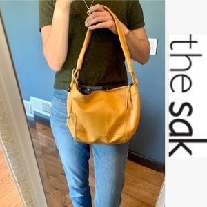 EUC Sak Hobo Boho Shoulder Purse